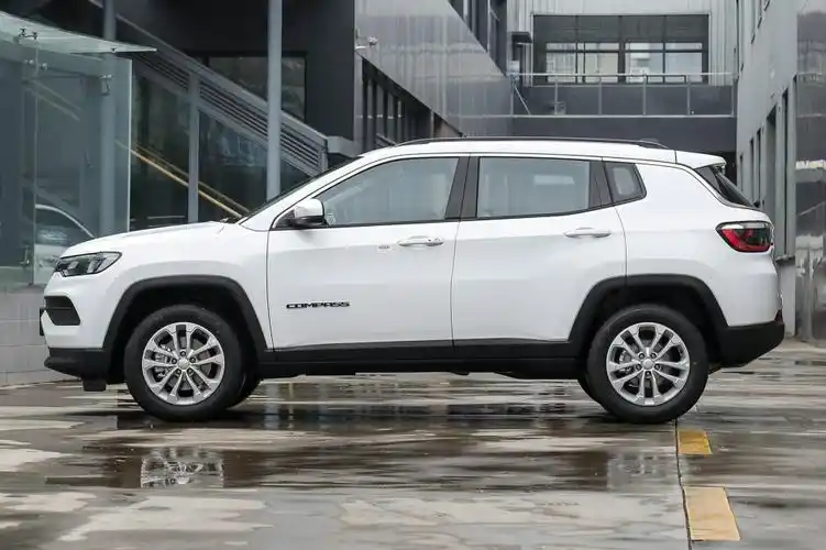 全系13t发动机顶配仅需2098万元2021款jeep指南者正式上市