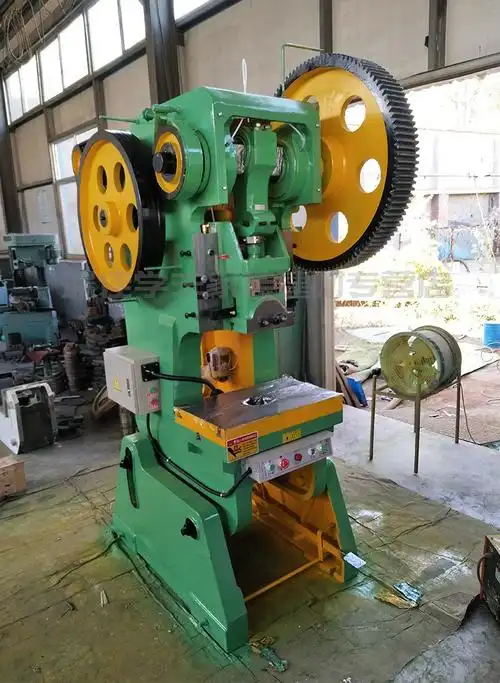 大型电动冲床压力机打铁脚踏冲床可倾斜16吨25t80t压力机压床冲压机
