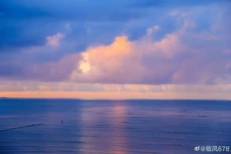 三门木勺沙滩清晨的海滩,静静的美, 一到大海