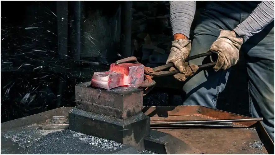 铁匠作坊