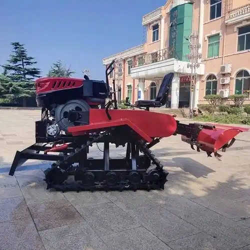 小块水田加宽履带打田机农田座驾式秸秆还田机35马力水旱两用履带