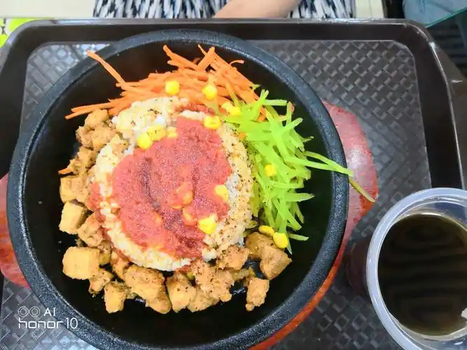 茄汁烤肉铁板饭