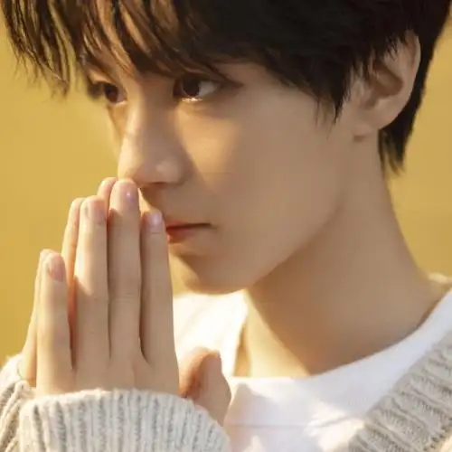 王俊凯[超话]##王俊凯beautiful舞台好绝# .