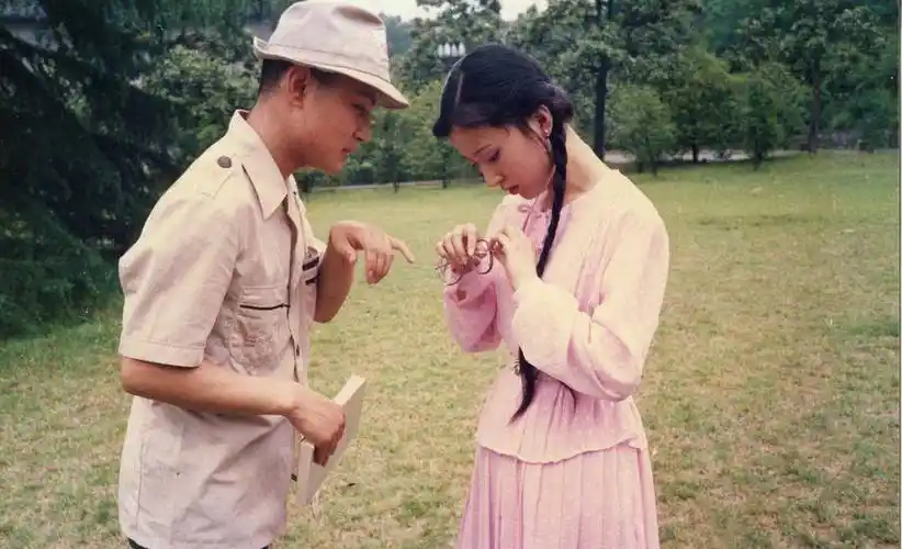 41岁患癌42岁出家,3个月后离世,陈晓旭的3段感情和2段婚姻_毕彦君_林