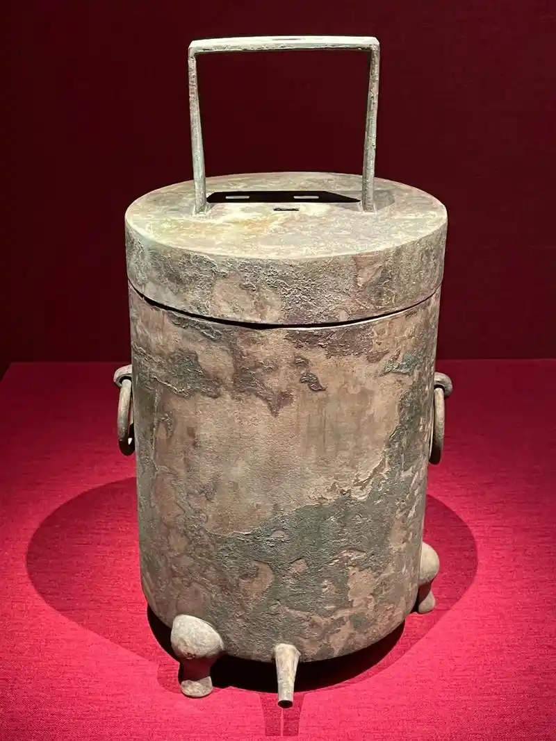 汉代青铜漏壶,中国古代的定时式计时用器,因出自厨具库,可能是 - 抖音