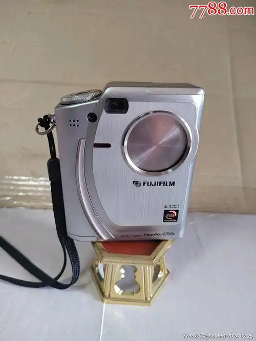 富士finepix4700zoom数码相机