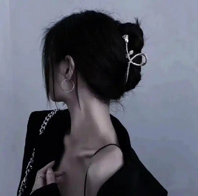 ins|高冷女神头像 #头像# #头像分享# #女生头像# #ins头像# #微信