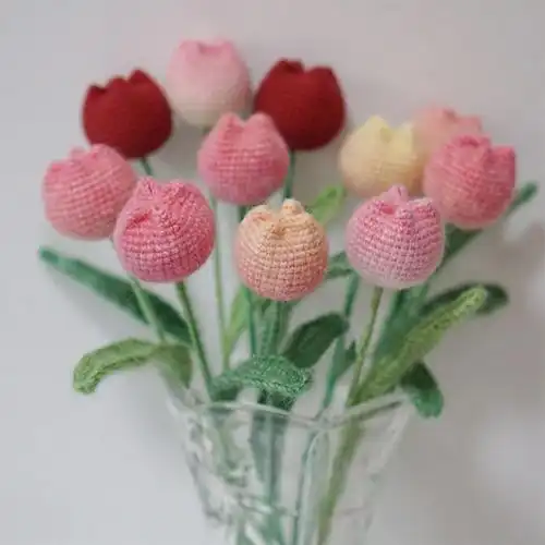 意手工编织仿真花毛线钩织精品花束宝妈手作甜美郁金香花朵成品