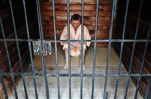 史上最强越狱犯:12年4次高智商逃跑,过程比电影更精彩