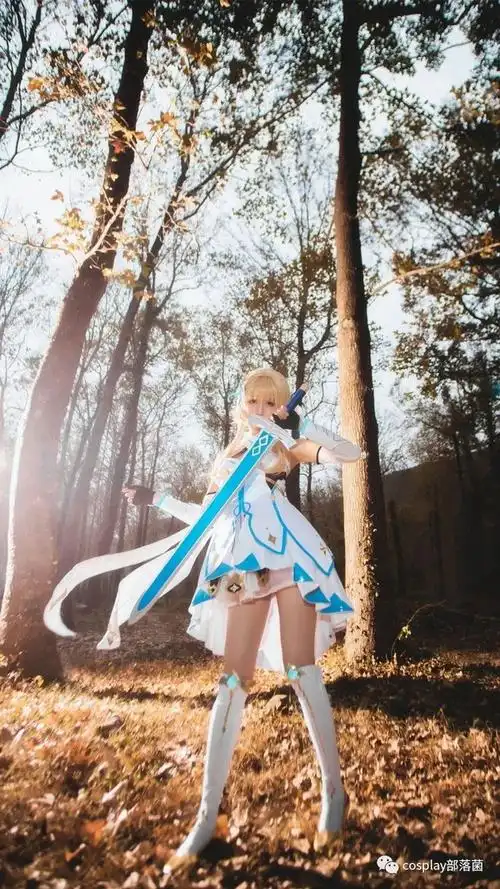 cos原神旅行者荧cos正片木棉棉