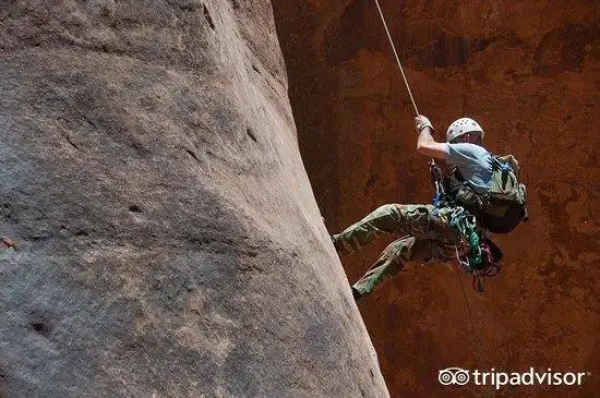 ashdot adventure tours