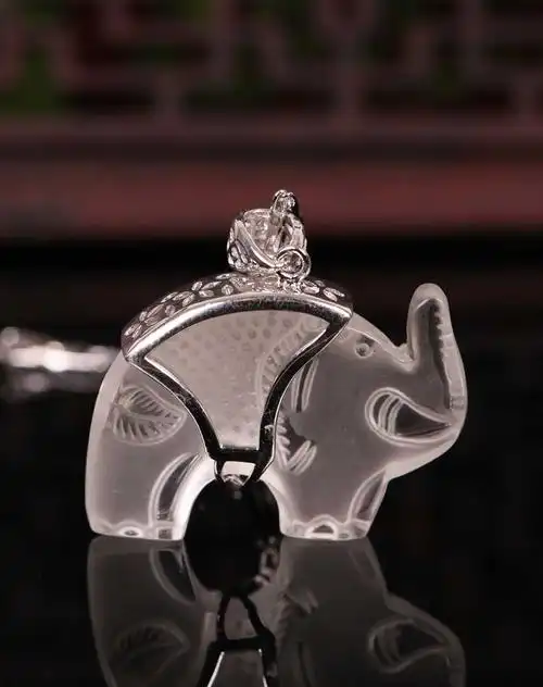 石英岩富贵如意象吊坠