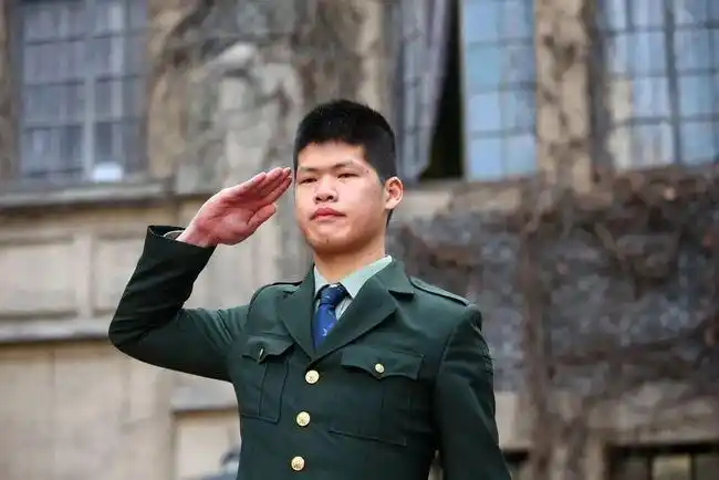 战友|吴恺_网易订阅