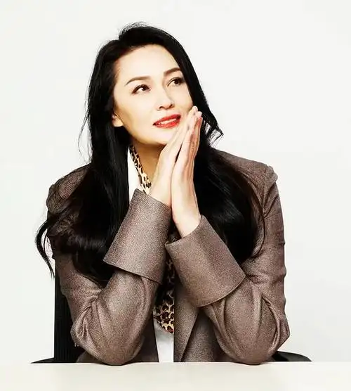 中国戏剧梅花奖,中国话剧金狮奖获得者王虹