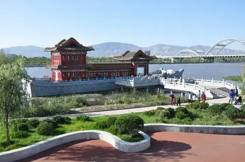 山西临汾汾河公园