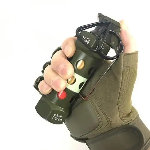 吃鸡游戏csgo周边震撼弹闪光m84模型cos道具男生礼物m18烟雾弹