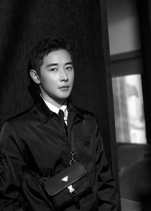 罗晋 明星 赞 评论 收藏 更多