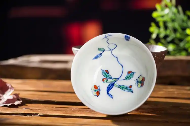 8亿明成化斗彩鸡缸杯仿古品茗茶杯景德镇手绘葡藤茶具