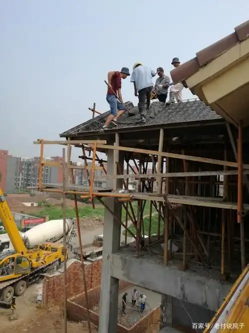 如何做到现浇混凝土屋顶不漏水,60秒让你学会两个施工要点