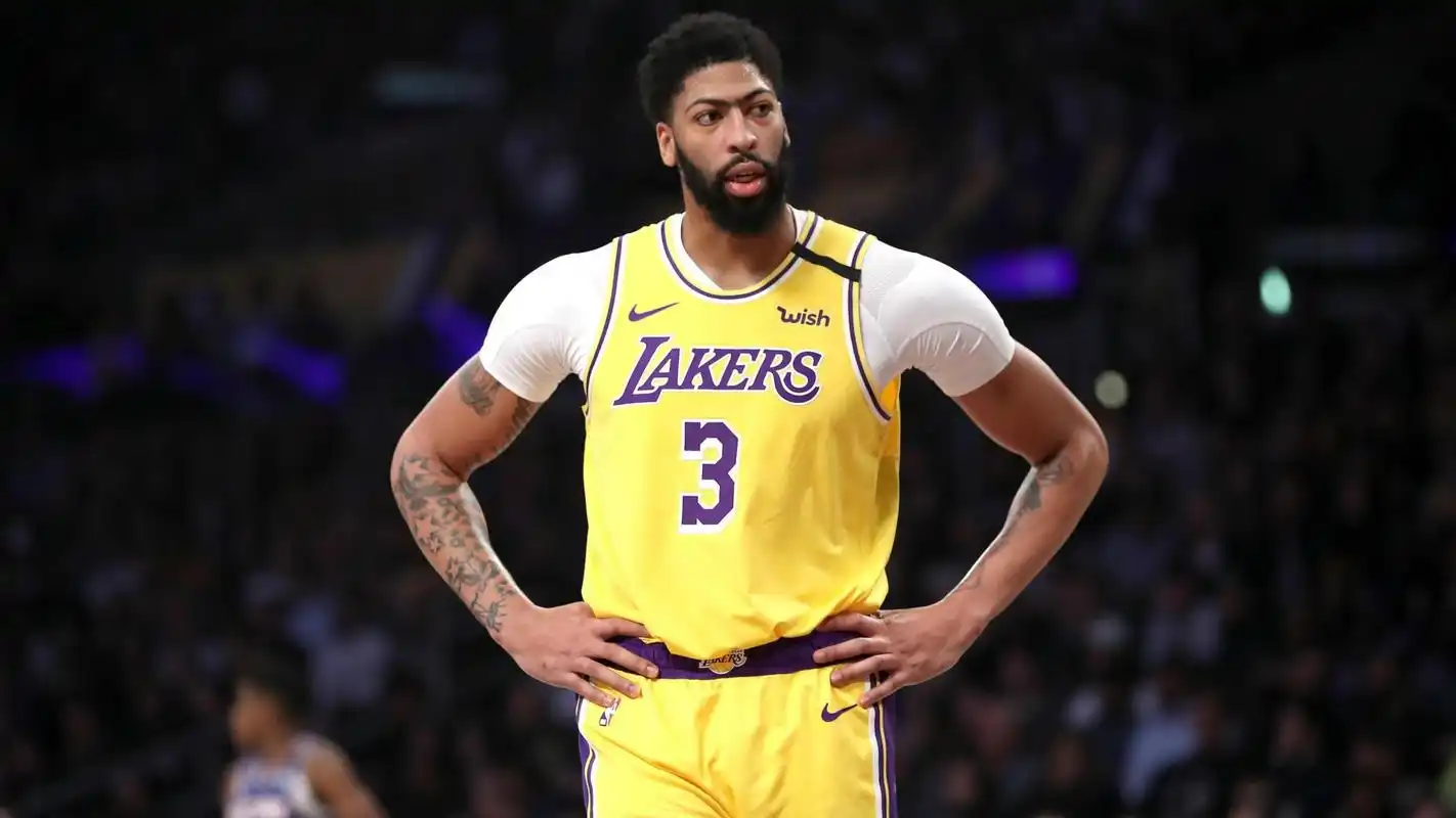 詹姆斯:我没酸,我真的没酸!