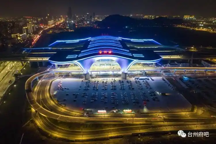 浙江杭台高铁台州站启动夜景亮化-中国照明网