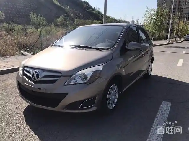 14年北汽绅宝e130