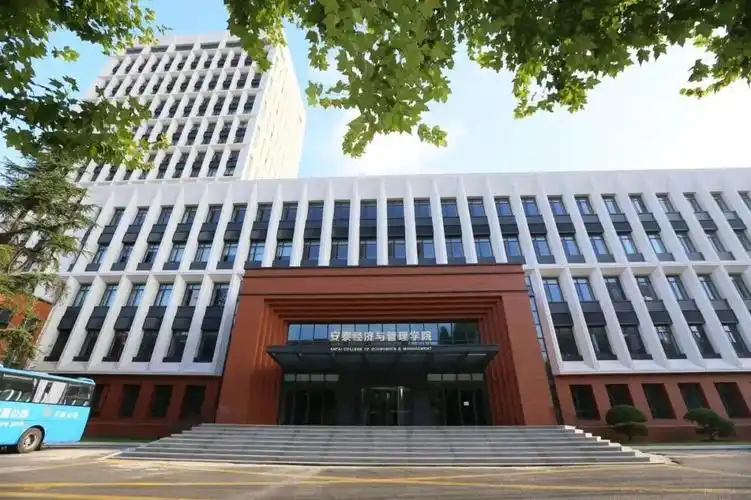 提前面试丨2022年入学交大安泰南洋理工emba优秀学员笔试面试分享附