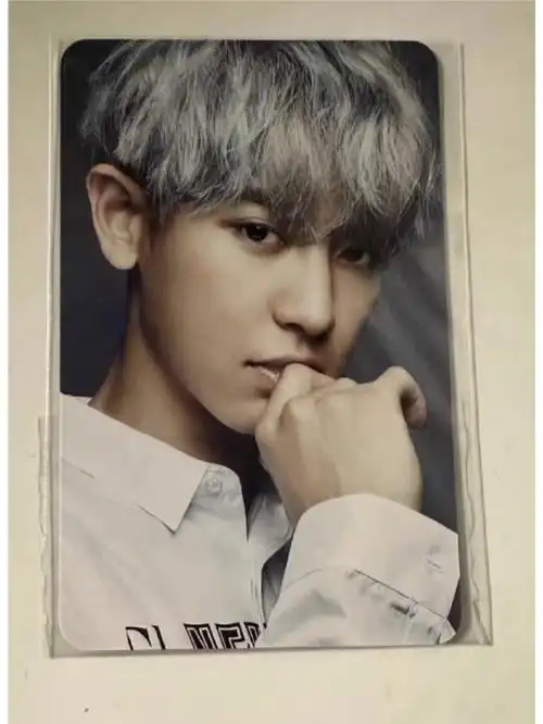 日巡初回勋,吴世勋交通卡五辑dontmessmytempo,伯贤抱鹿闪,朴灿烈