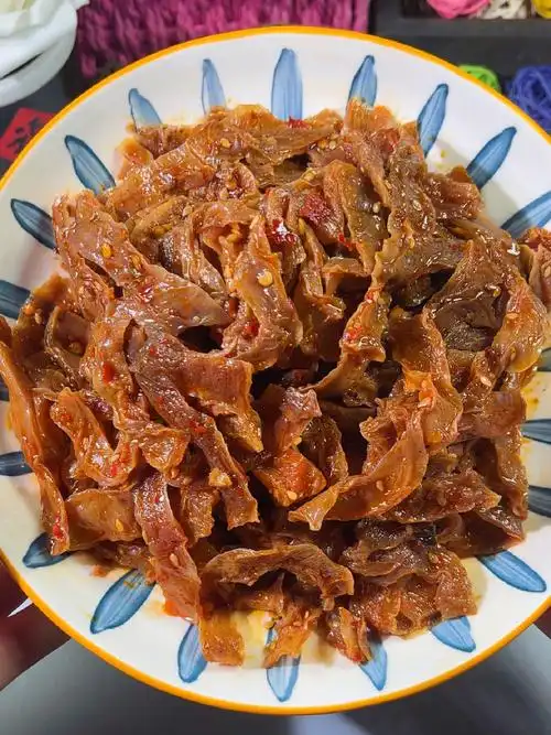 香辣好吃的魔芋条低脂好吃不胖