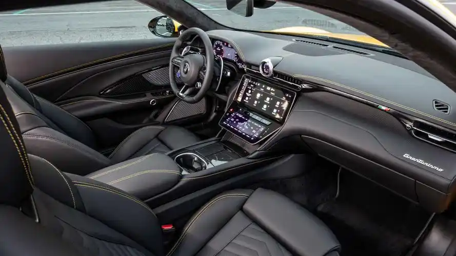 即将亮相 玛莎拉蒂grancabrio最新谍照_太平洋号