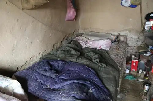 "暖心行动"!"为贫困群众捐床被"爱心倡议书