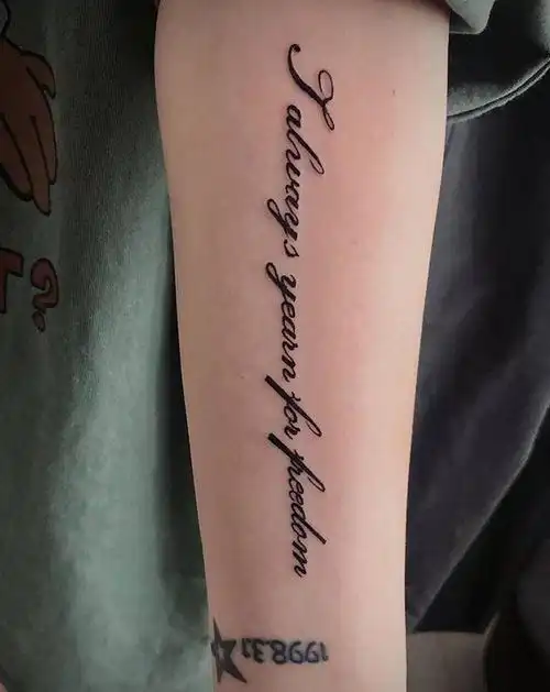 英文纹身图片_手臂英文纹身图案