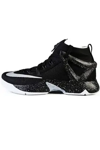 专柜正品nike耐克2016春男款詹姆斯战靴使节8篮球鞋