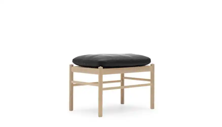 ow149fcolonialfootstool
