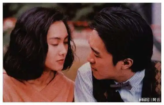 我前男友说周星驰的电影肤浅他认为男人总会同时爱上两个女人