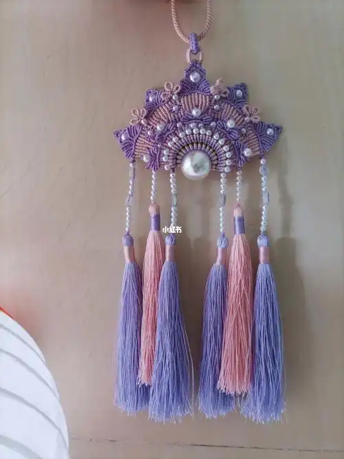 凤冠花嫁系列的婠翡