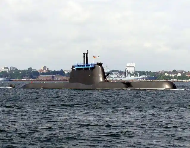 法院:罪大恶极 阿布王子看着这神奇的一幕