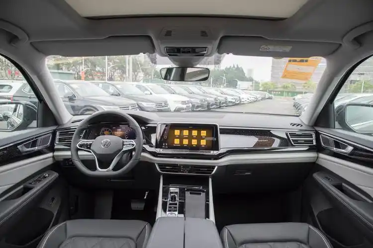 上汽大众途昂,7座中大型suv,220马力 四驱,优惠7万,香不香?