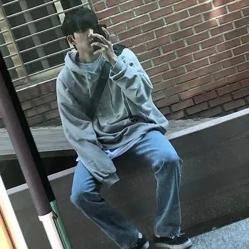 男友出去玩给我发照片报平安 删除 赞回应 来自 豆瓣app