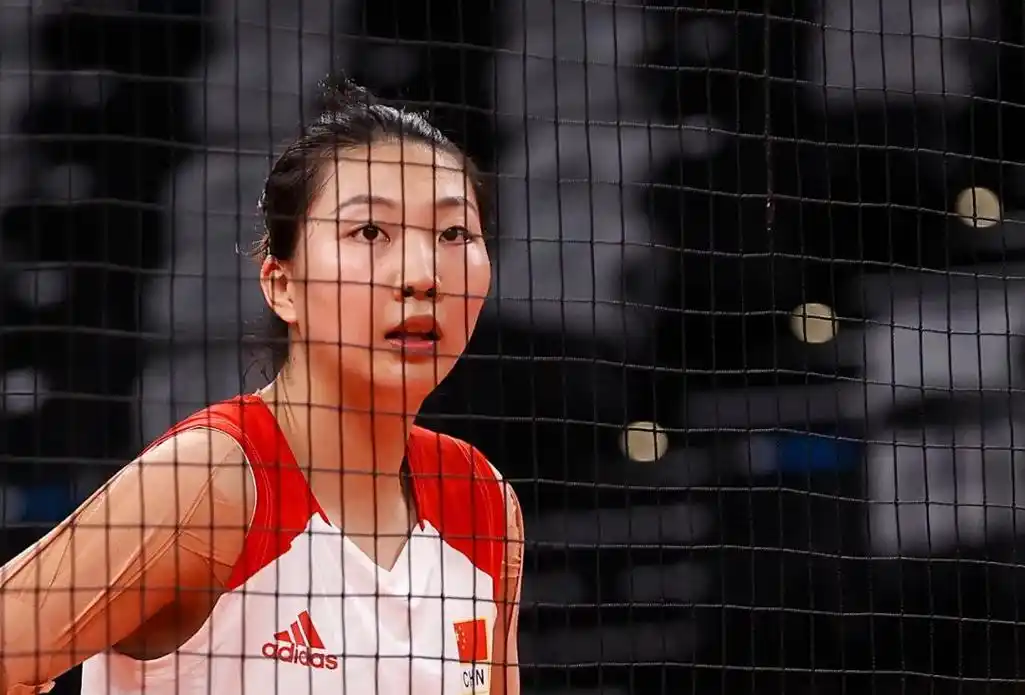 袁心玥任新一届中国女排队长