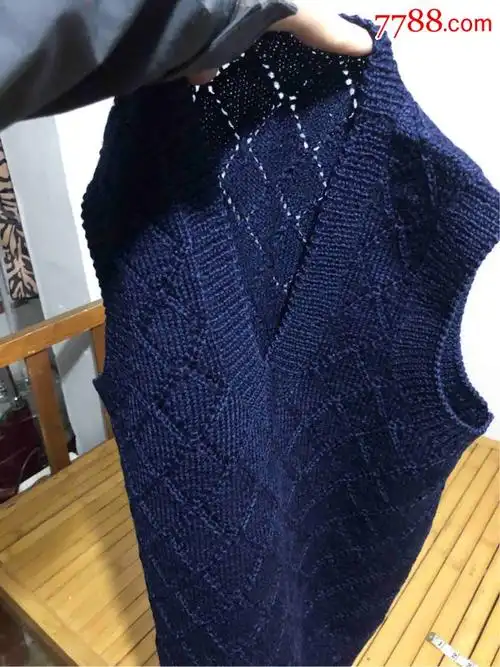 80年代手工男式毛线背心