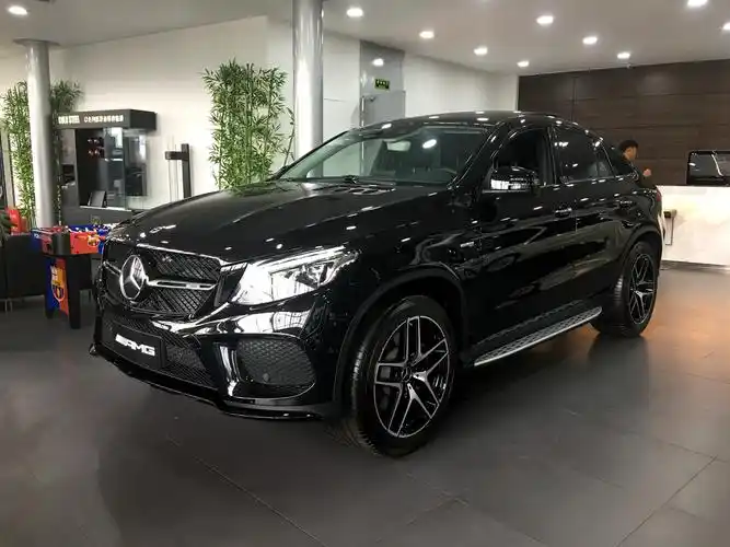 奔驰 amg gle43 coupe 黑外/黑内 现车优惠5万元