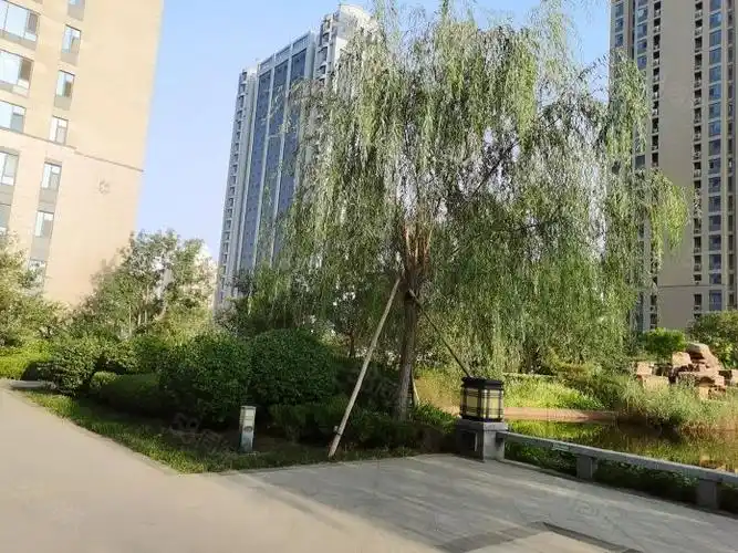 丰泽御景精装电梯三室中央空调有车位2000