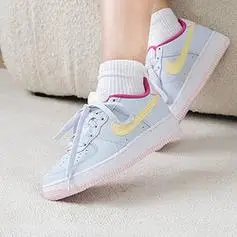 nike耐克女鞋airforce1空军一号运动休闲鞋舒适板鞋dv7762001