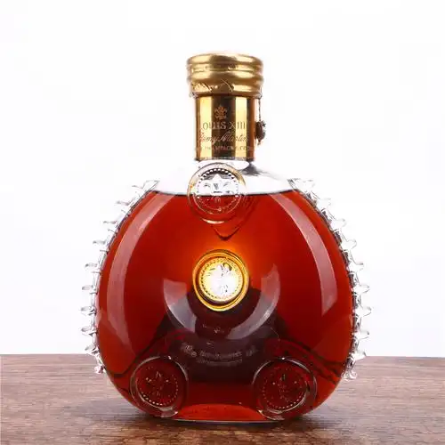 2/90年代人头马路易十三特级干邑白兰地40度700ml老洋酒收藏