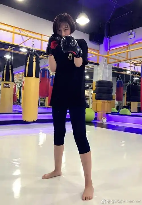 杨茗茗ymmmmm的照片微相册