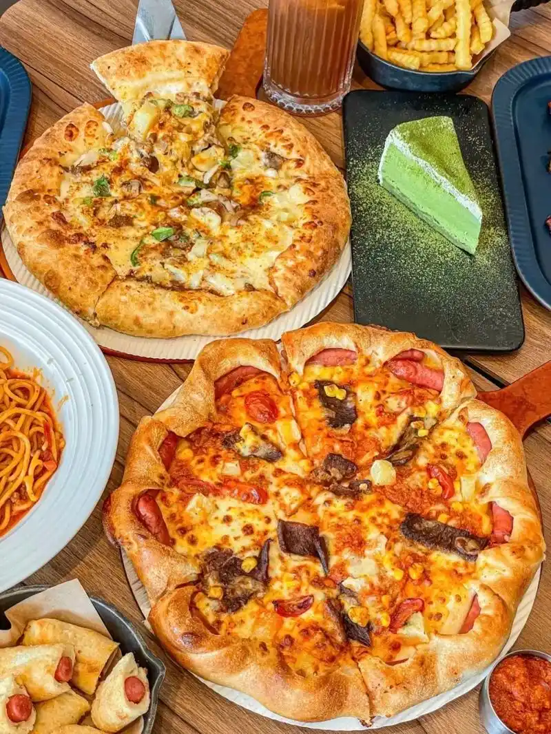 必胜客 #抖音美食  93意式肉酱风味牛肉披萨 - 抖音