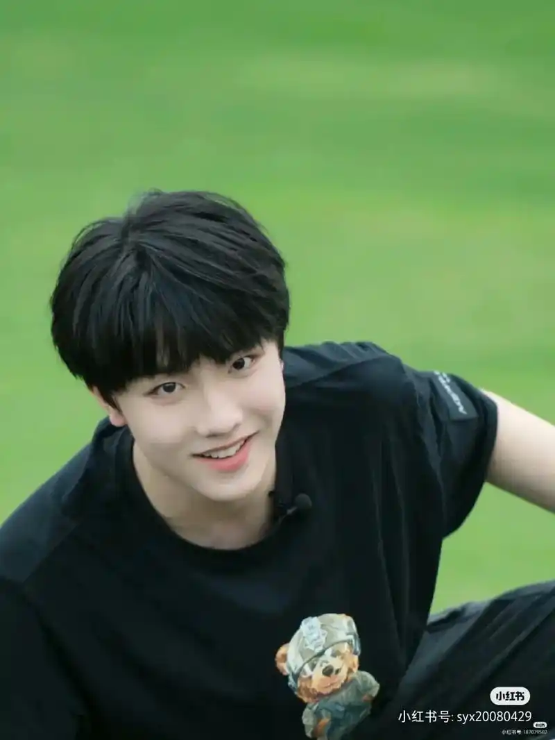 苏新皓 #少年总是发着光 爱你我的帅帅 #宝藏男孩 #努力 - 抖音