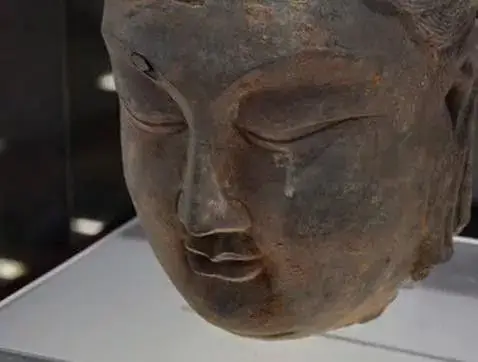 菩萨半夜「流泪」,竟是向人类预示这惊天大灾……太可怕了!