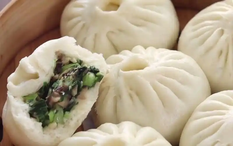 香菇菜包子  掌握这几点  个个白净松软不塌陷 mushroom and